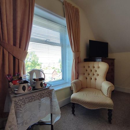 Anton Guest House Bed And Breakfast Σριούσμπερι Εξωτερικό φωτογραφία