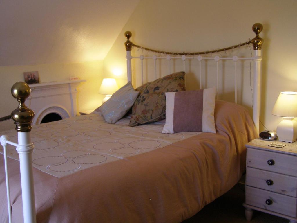 Anton Guest House Bed And Breakfast Σριούσμπερι Δωμάτιο φωτογραφία